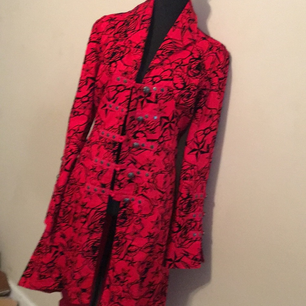 Beautiful red and black jacket with great detail